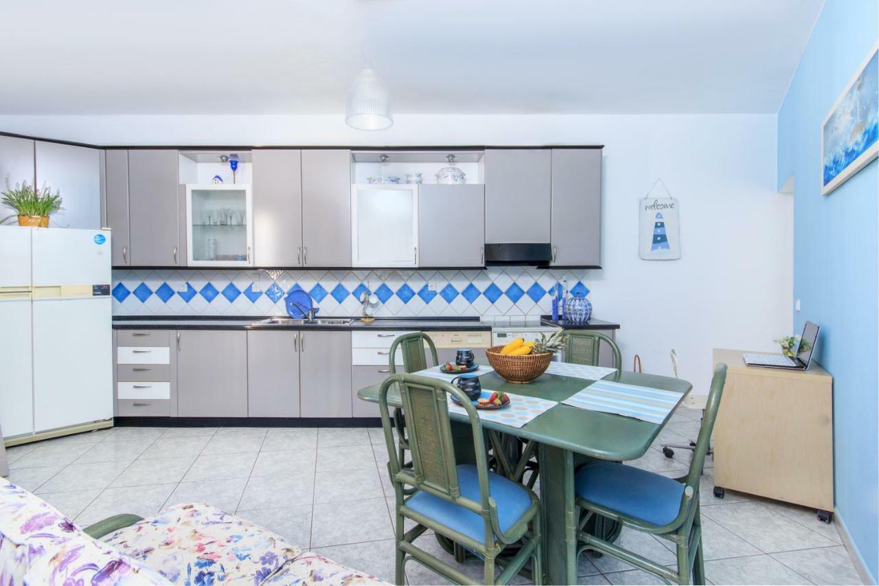 Agora Apartment Limenas  Ngoại thất bức ảnh